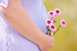 How Does Surrogacy Work? Top 5 Things to Know